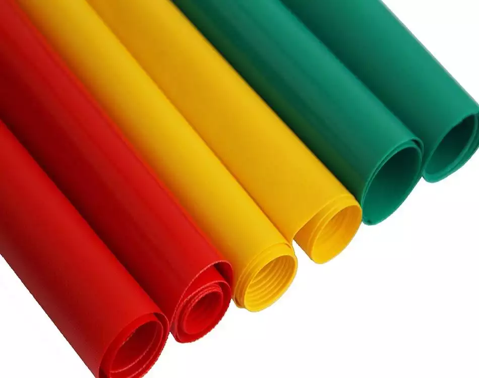 Bâche résistante en PVC de polyester imperméable du fabricant 650gsm de la meilleure qualité en rouleaux 