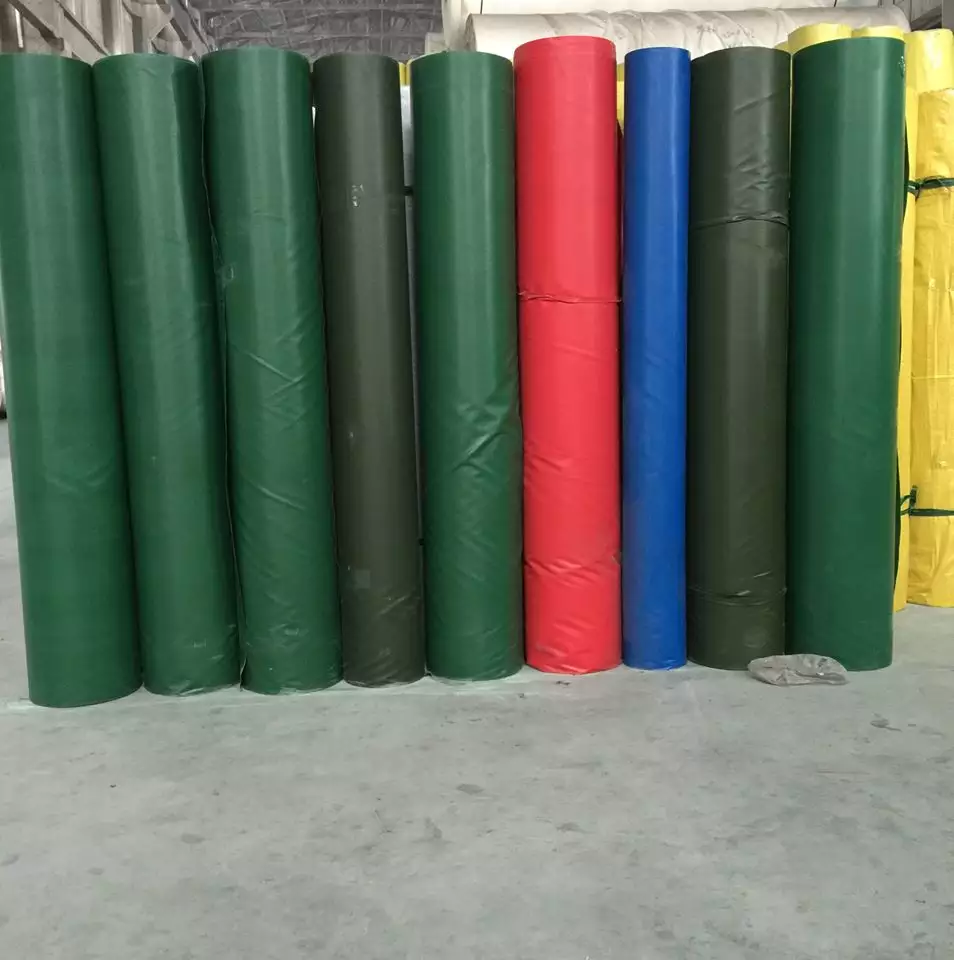 Bâche en rouleau de PVC enduit durable en gros de la Chine 500G Tissu PVC en rouleaux 